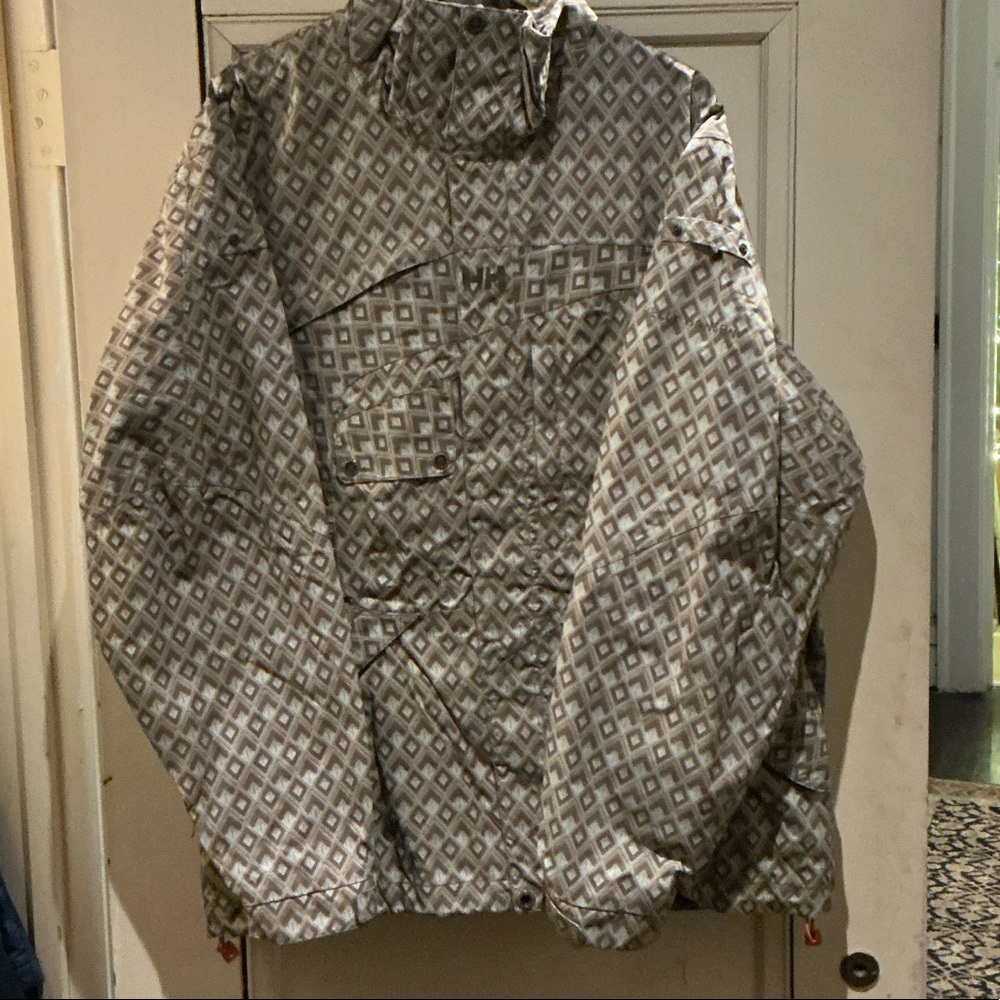 Helly Hansen geometric patterned snowboard shell … - image 1